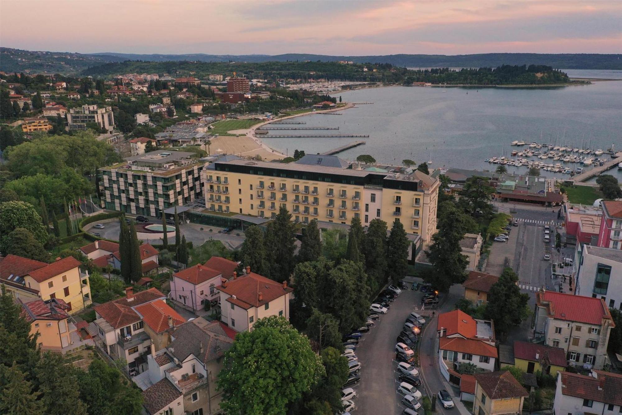 Hotel Kempinski Palace Portoroz Exterior photo