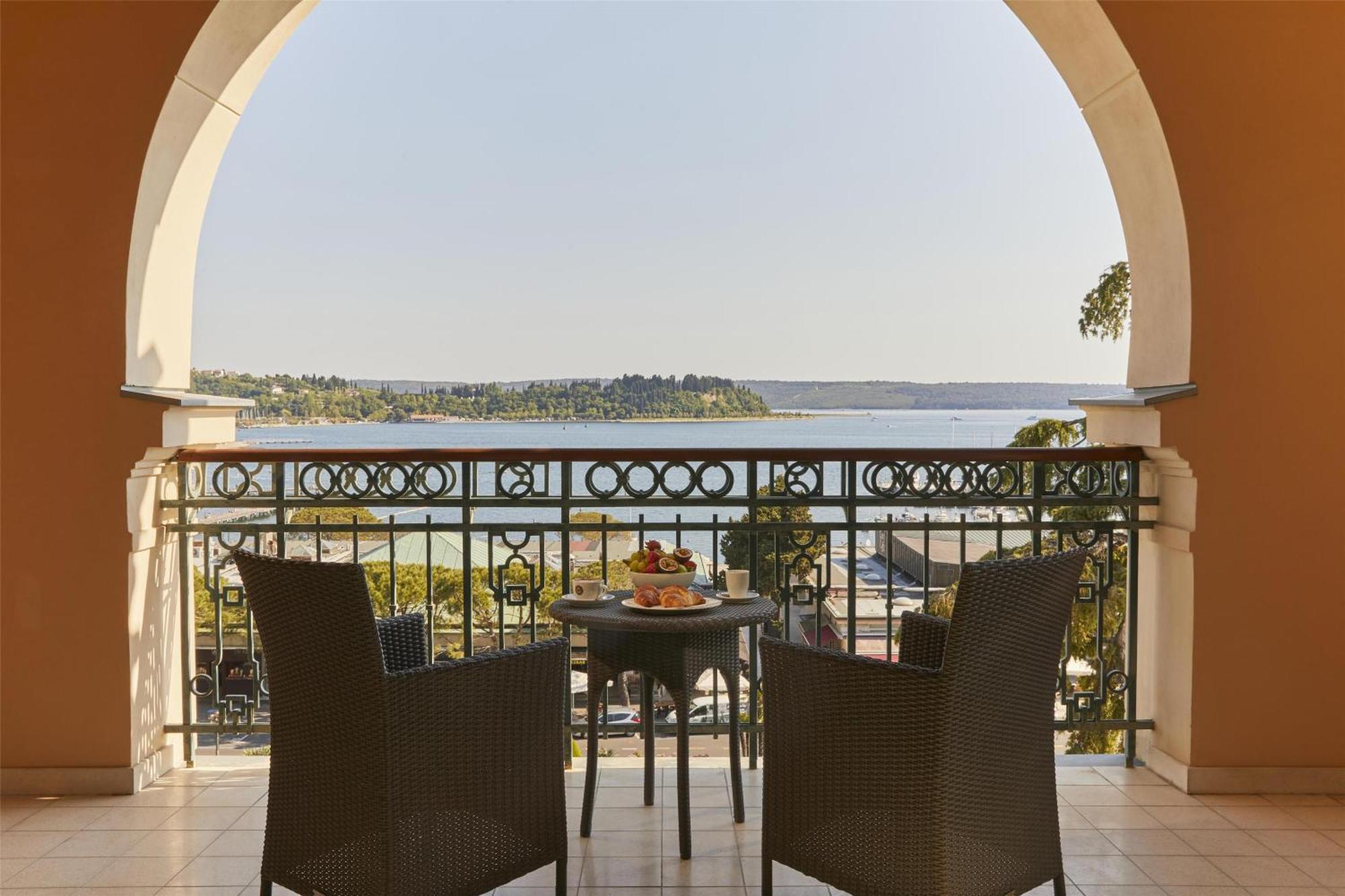 Hotel Kempinski Palace Portoroz Exterior photo